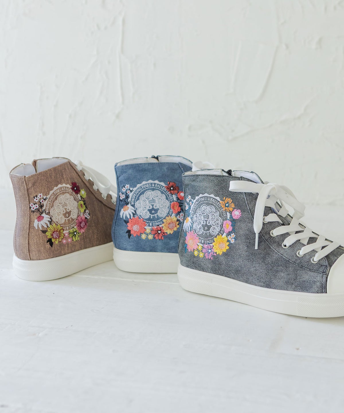 エンブレム風スカラーちゃん刺繍 ハイカットスニーカー-30