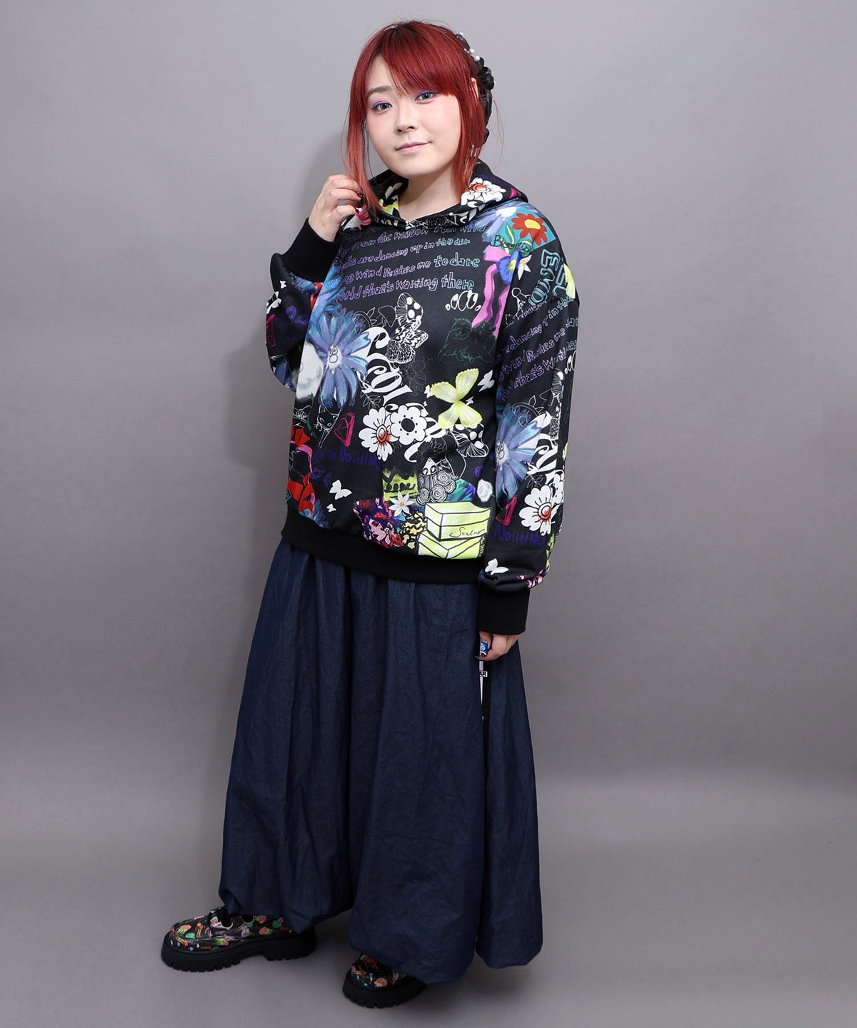 スカラーPOP総柄 フード付きパーカー-5
