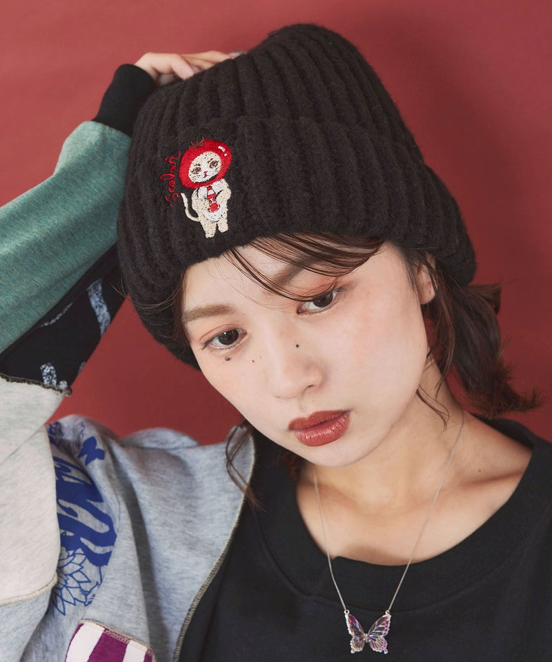 トマトにゃんこ刺繍 ニット帽-1